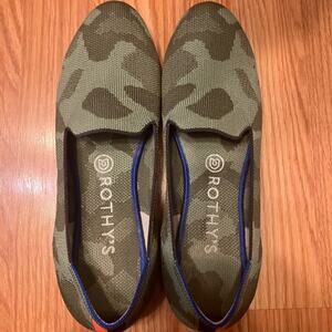 Rothy's Green Camouflage Loafer Flats Round Toe 8.5